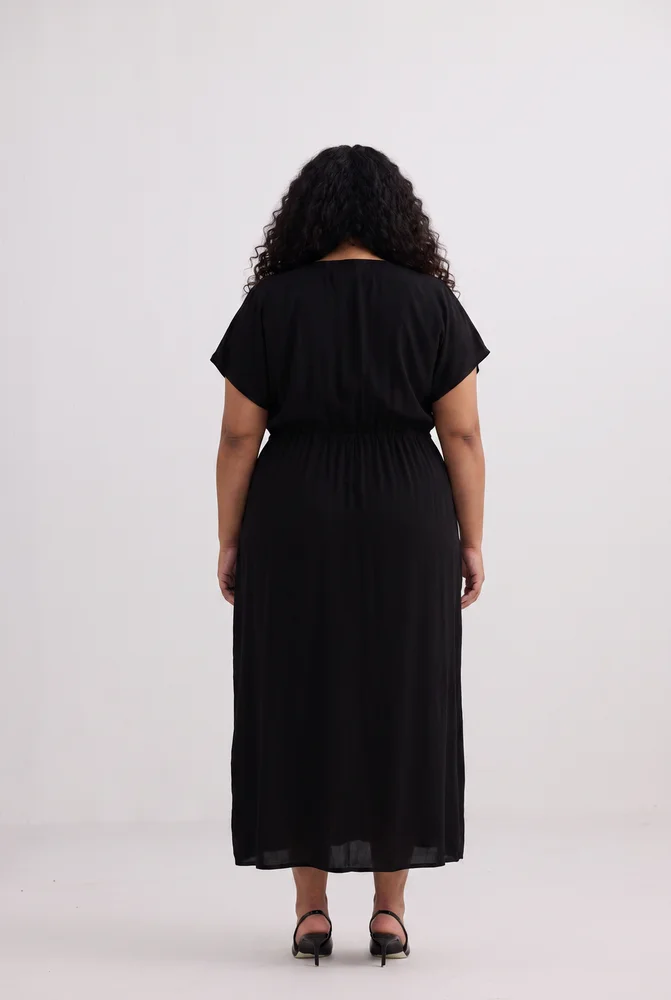 Oversized Gathered V-neck Maxi Dress in Black 6