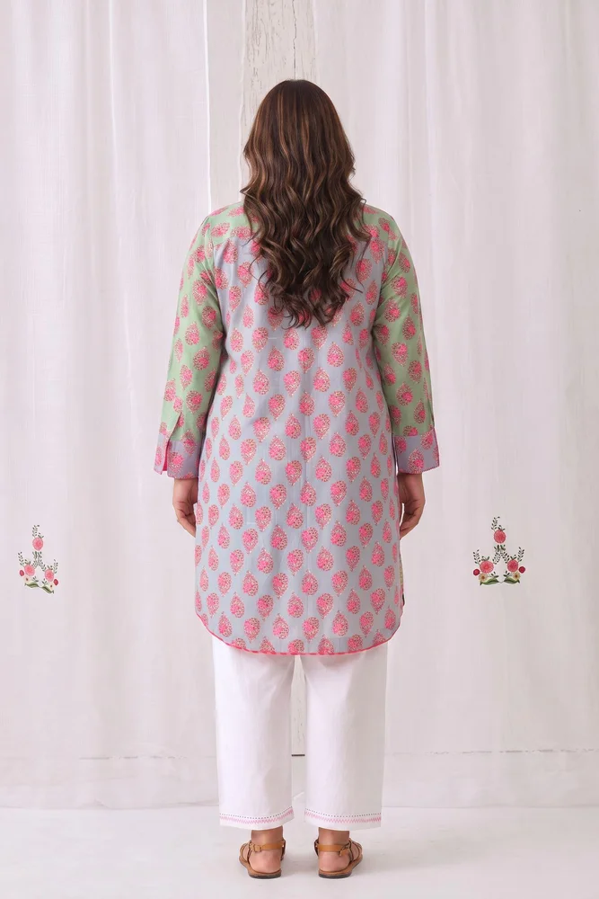 Mint Green Floral Short Kurta With Band Collar Paired With White Straight Pants 5