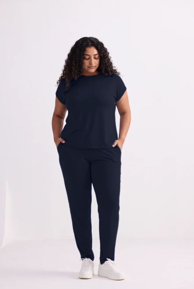 Wide Leg Pant in Navy