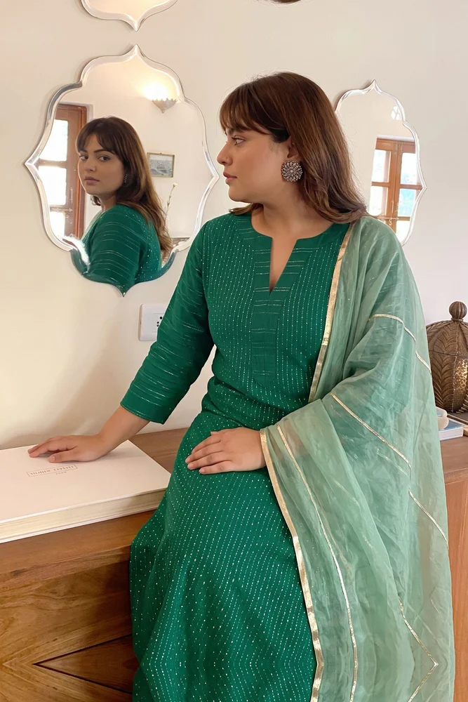 Green Cotton Lurex Ethnic Kurta Set with Organza Dupatta 2