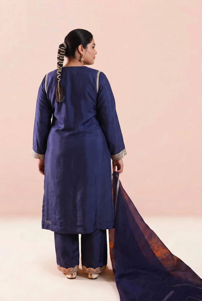 Kiyana silk kurta set 3