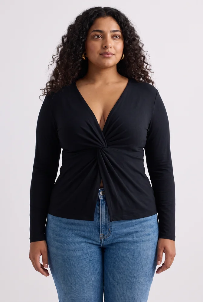 Twist Front Knit Shirt in Black