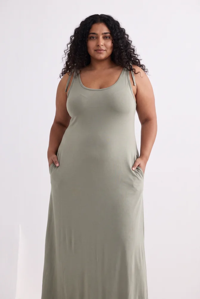 Tie-Detail Maxi Dress in Light Olive 3