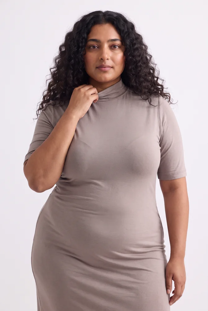 High Crew Neck Elbow Sleeves Fitted Dress in Earth Grey 6