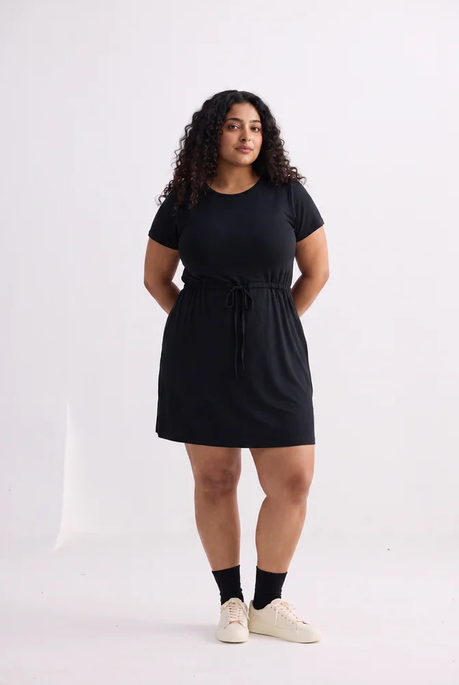 Drawstring Short T-shirt Dress in Black 4