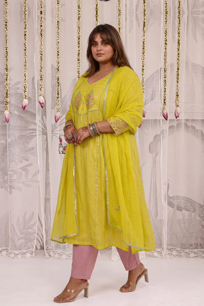 Lemon Kurta Set With Embroidered Yoke 3