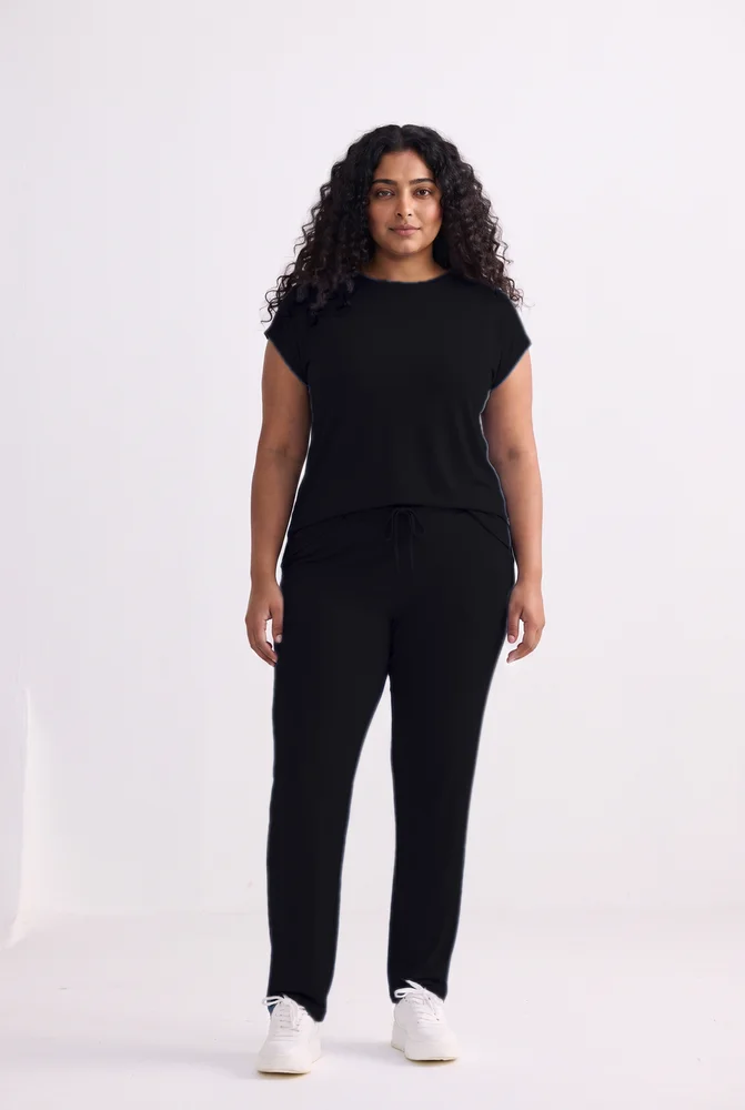 Relaxed Tee Set in Black 2