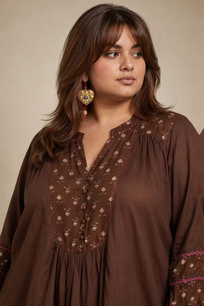 Brown Floral Gathered Free Size Kurta Paired With Matching Pants 4