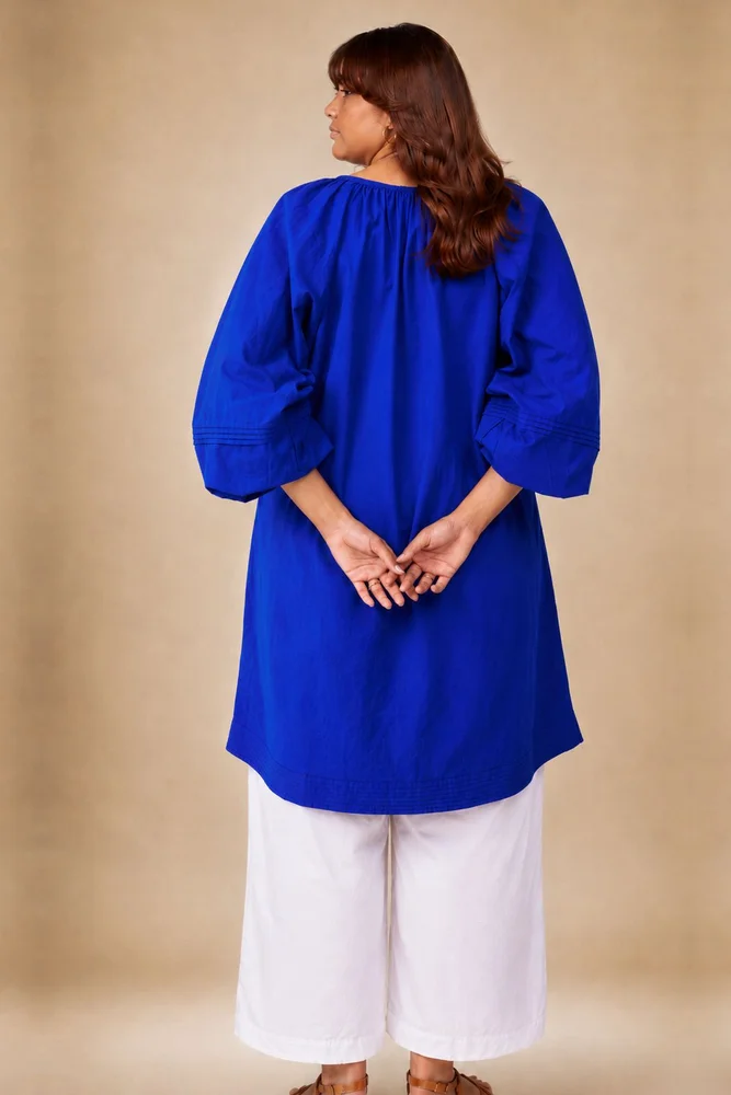 Royal Blue Gathered Short Kurta Paired With Curved  Hem White Pants 5