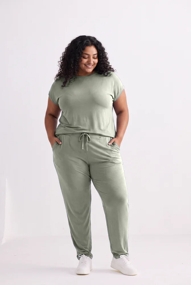 Wide Leg Pant in Olive