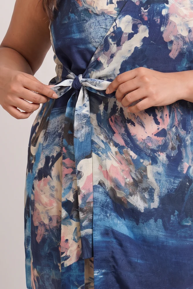 Nuri Tie Up Dress 4