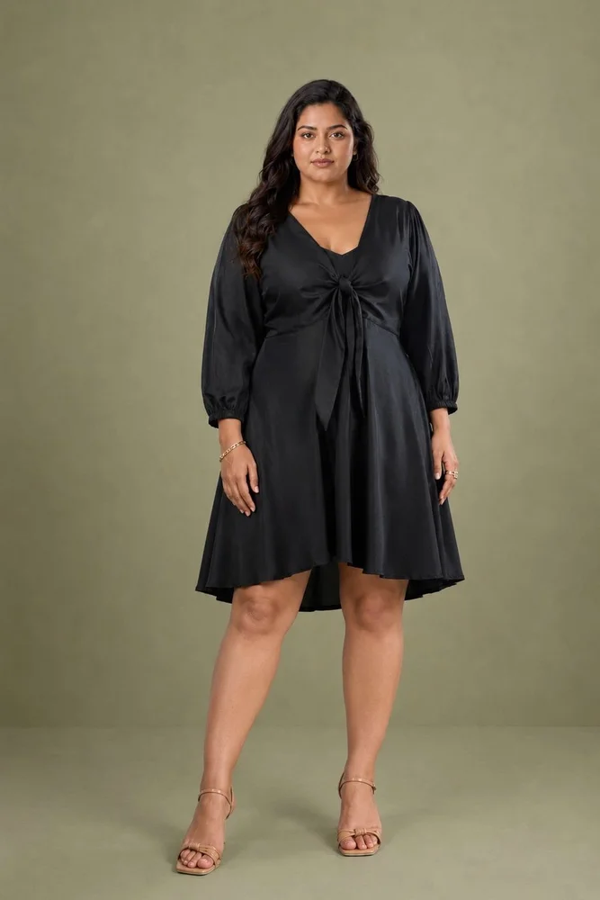 Black V-Neck Short Party Dress with Balloon Sleeves