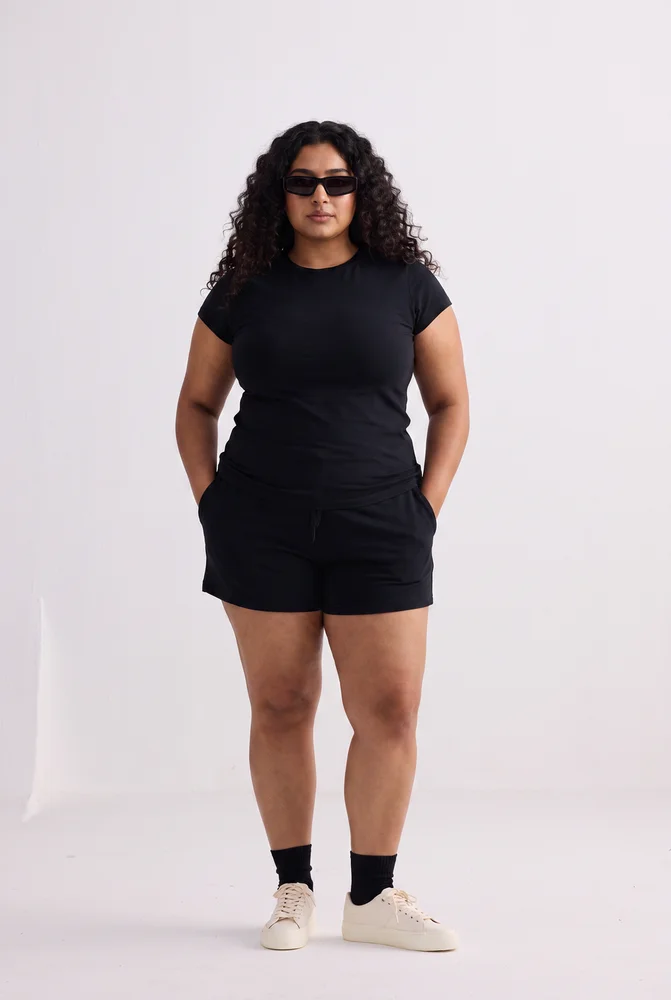 Essential Knit Shorts in Black