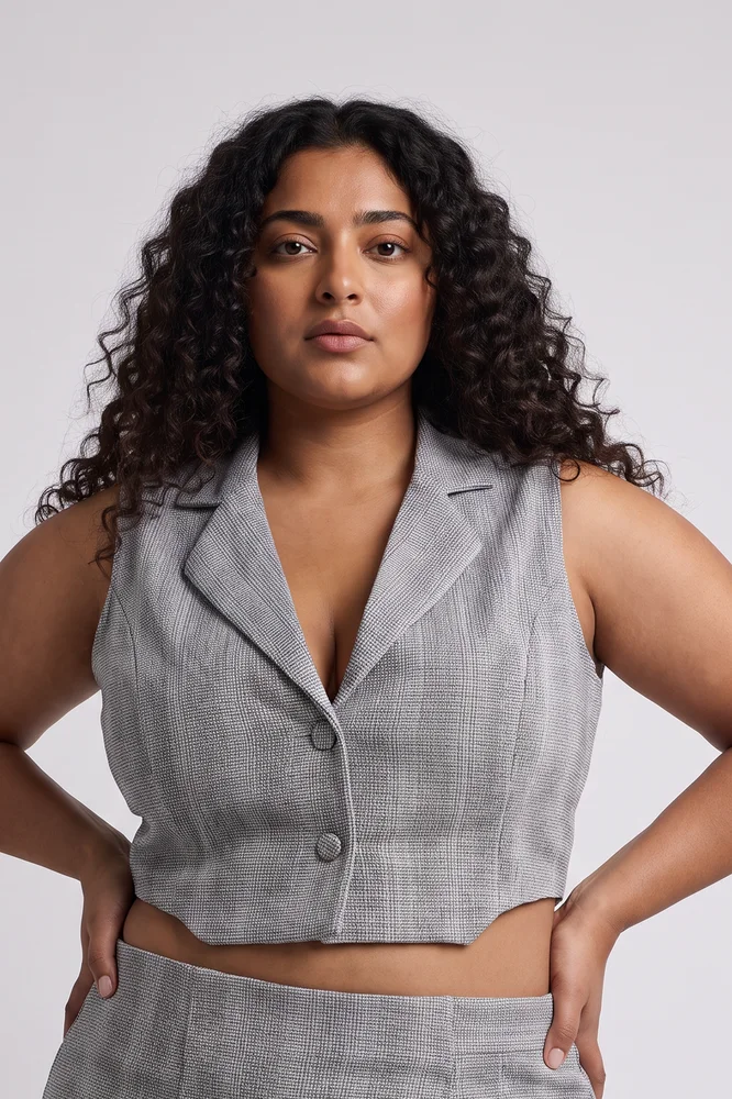Cropped Cotton Tweed Vest Set in Grey 3