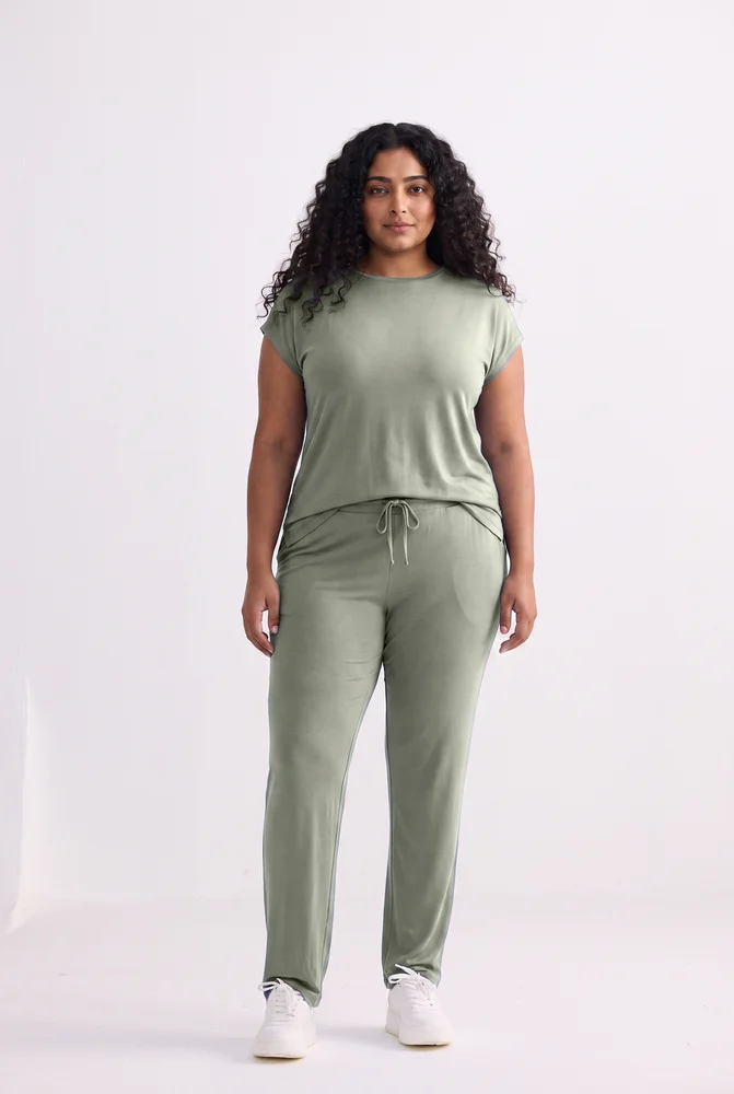 Relaxed Tee Set in Olive 2