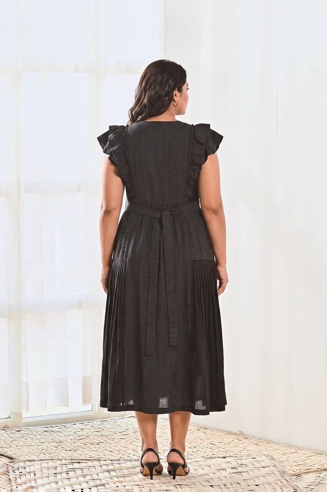 Black Cotton V neck Long Dress with Belt 5
