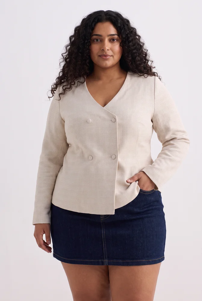Fitted Cotton Tweed Jacket in Cream 4